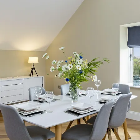 Bed & Breakfast Castledale 5*