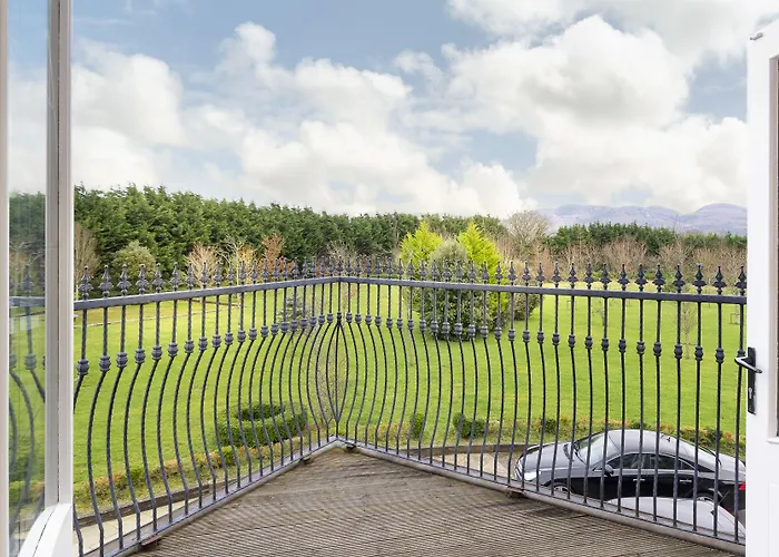 Castledale Nocleg ze śniadaniem 5*